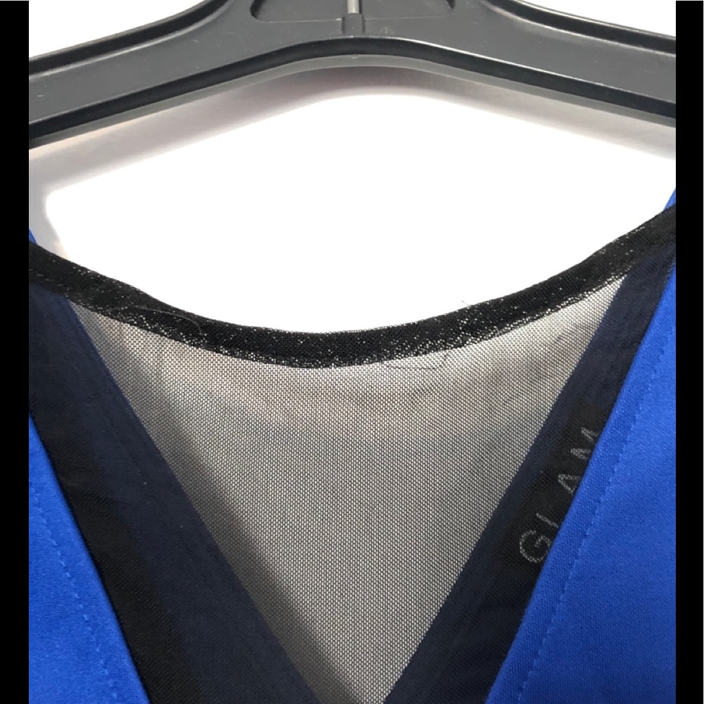 Dress - Picture 3 of 4